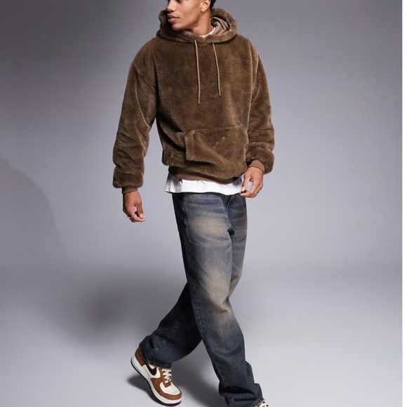 ASOS DESIGN Oversized Brown Sherpa/Faux Fur Hoodie - Large - Picture 2 of 13